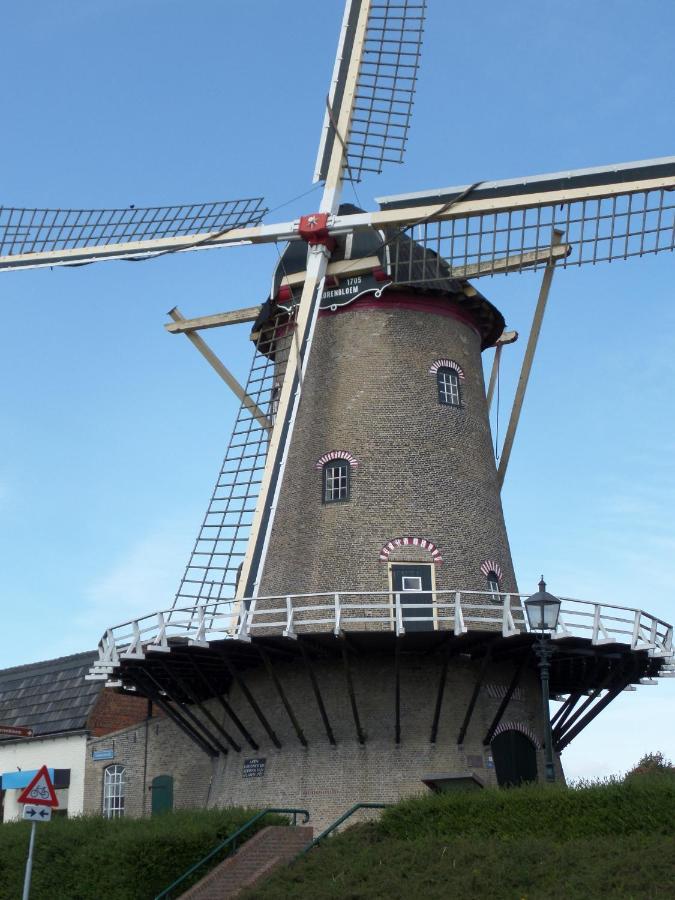 Bed en Breakfast en Bike Sommelsdijk Eksteriør billede